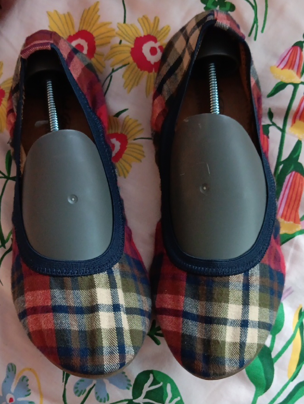 Faded Glory Multicolor Plaid Flannel Slip-On Ballet Flats
